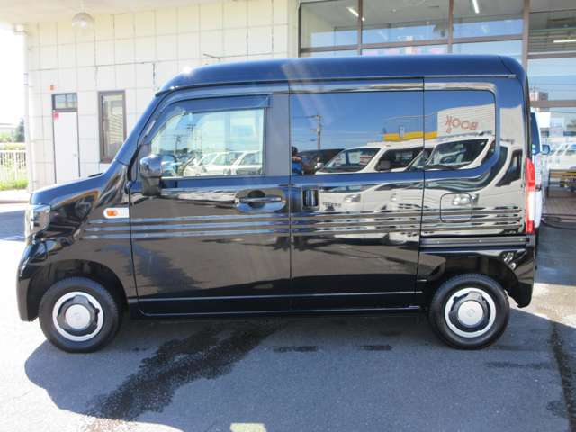 Honda N-VAN 9