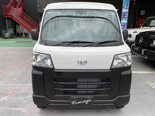Daihatsu Hijet Cargo 5