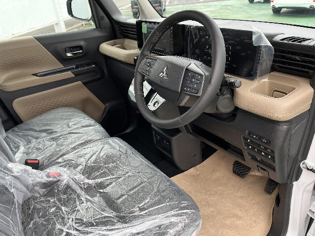 Mitsubishi Delica Mini 7