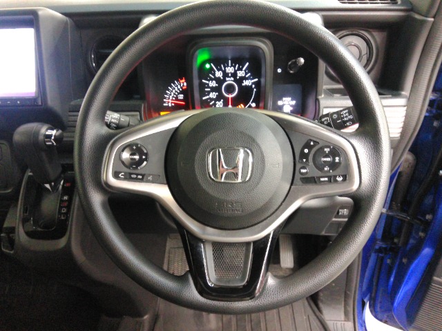 Honda N-VAN 10