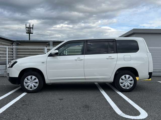 Toyota Probox Van 11