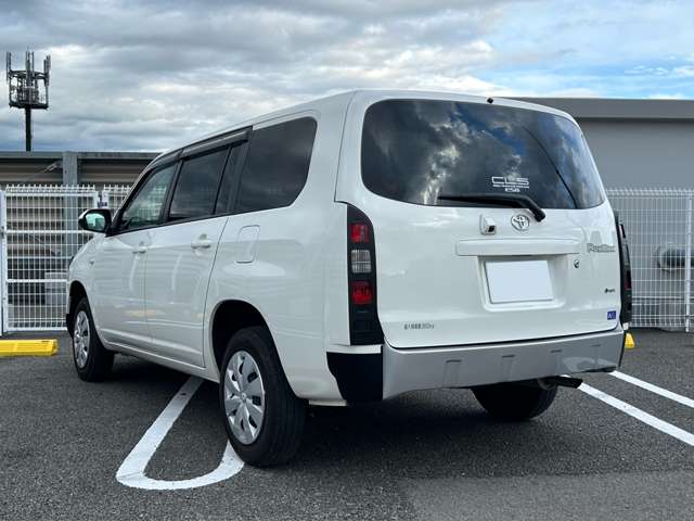 Toyota Probox Van 12