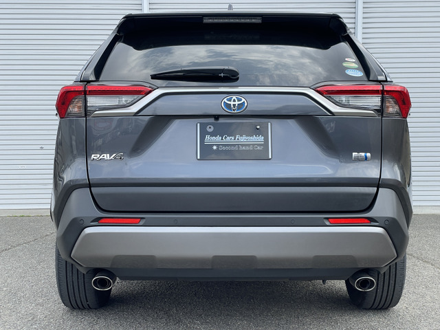 Toyota RAV4 6