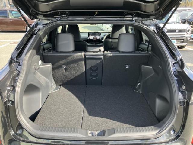 Toyota Yaris Cross 10