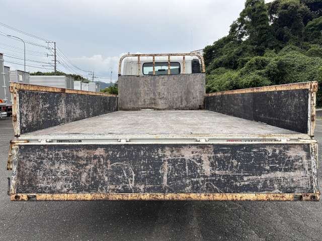 Hino Dutro 7