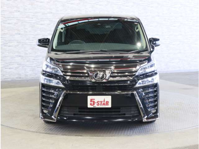 Toyota Vellfire 12