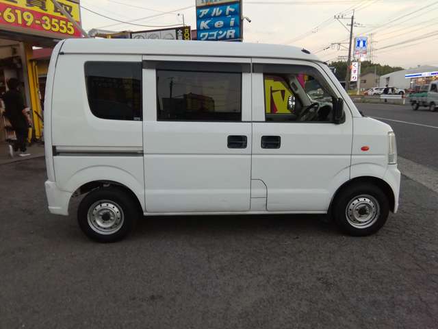 Suzuki Every 8