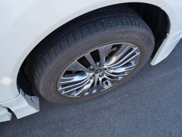 Toyota Harrier 9