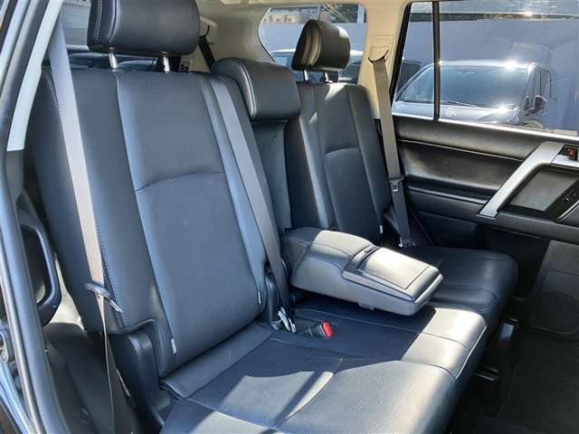 Toyota Land Cruiser Prado 12