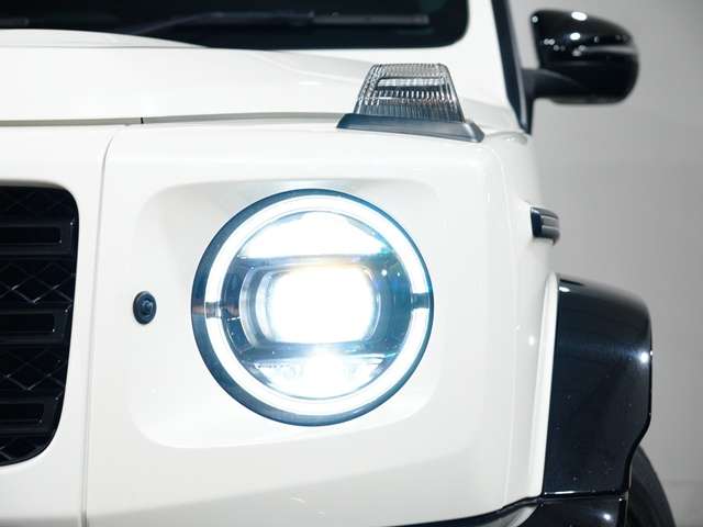 Mercedes-Benz G-Class 11