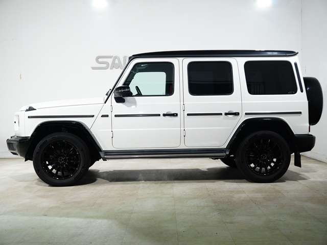 Mercedes-Benz G-Class 5