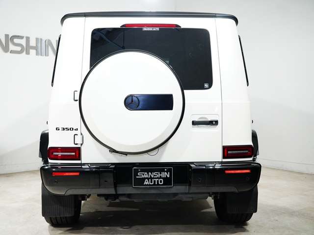 Mercedes-Benz G-Class 6