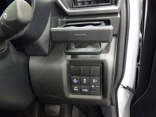 Toyota Raize 12
