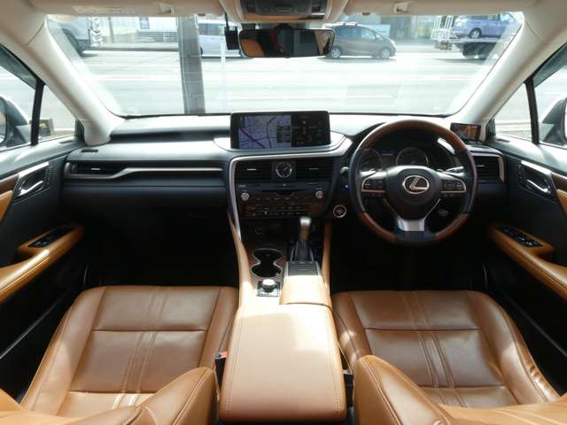 Lexus RX 10