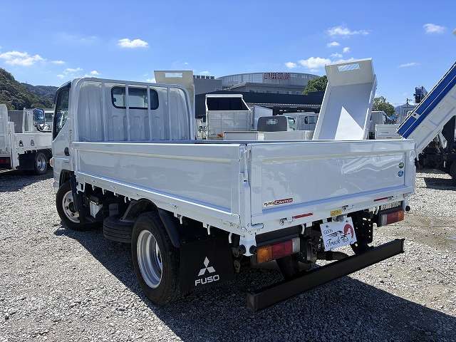 Mitsubishi Fuso Canter 6