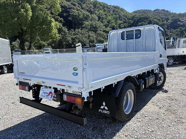 Mitsubishi Fuso Canter 8
