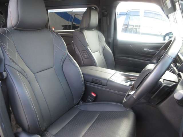 Toyota Vellfire 10