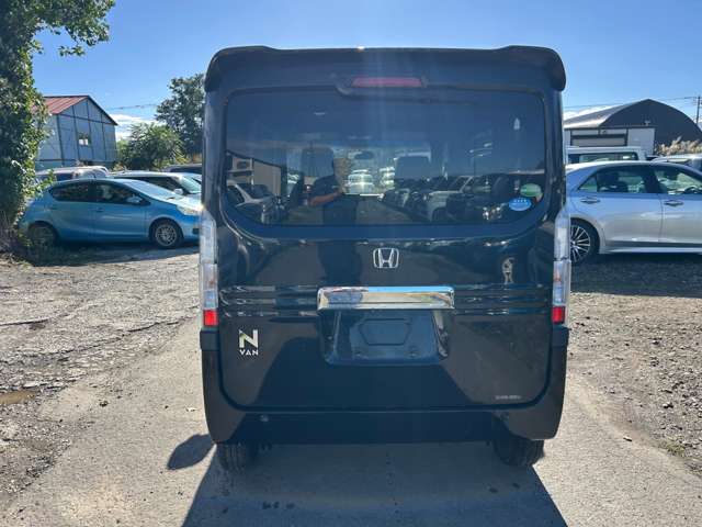 Honda N-VAN 11