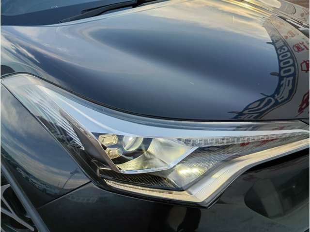 Toyota C-HR 12