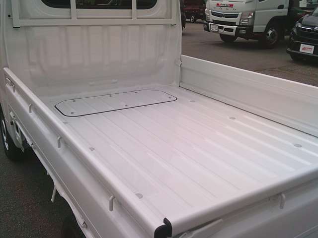Daihatsu Hijet Truck 12
