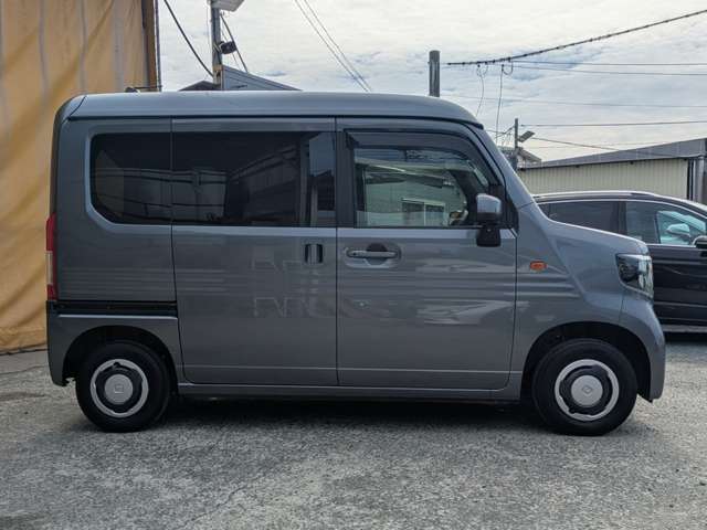 Honda N-VAN 12