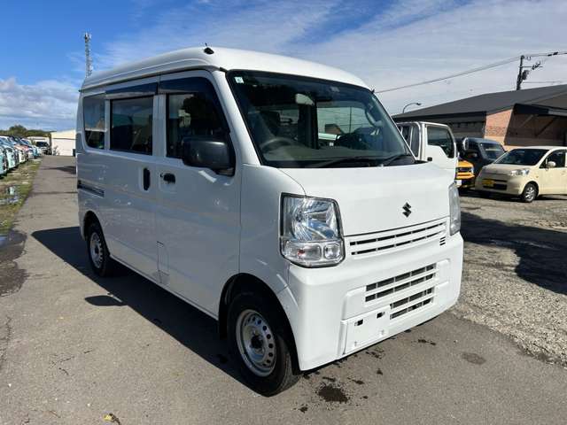 Nissan NV100 Clipper 3