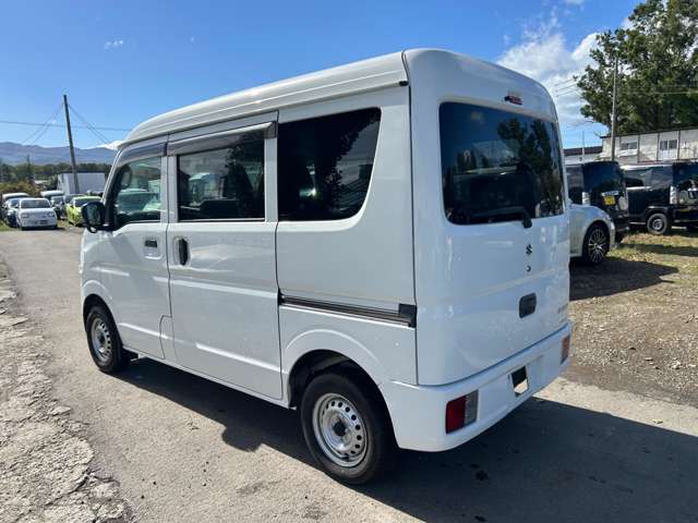 Nissan NV100 Clipper 9
