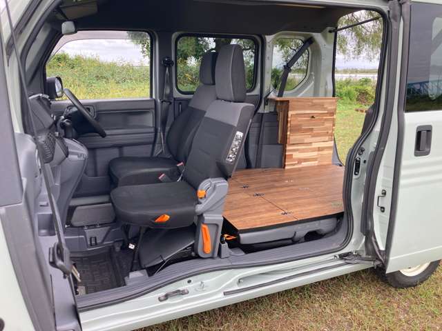 Honda N-VAN 12