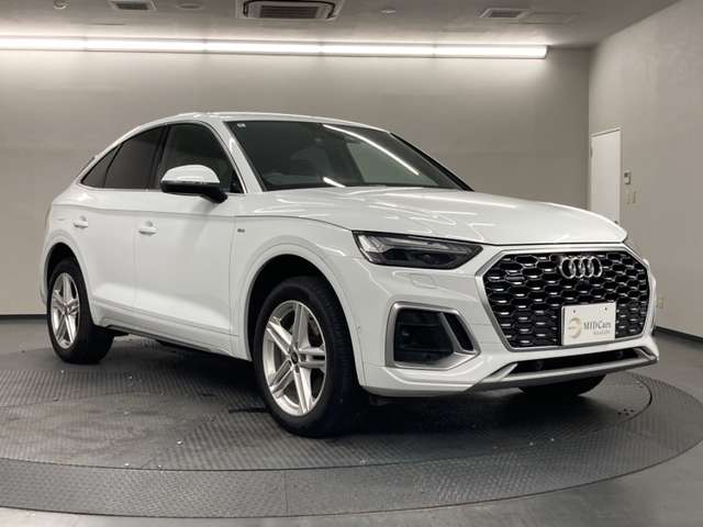 Audi Q5 Sportback 7