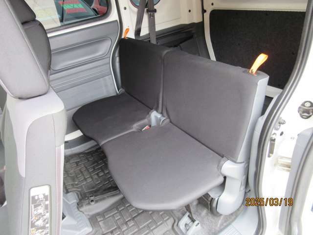 Honda N-VAN 12