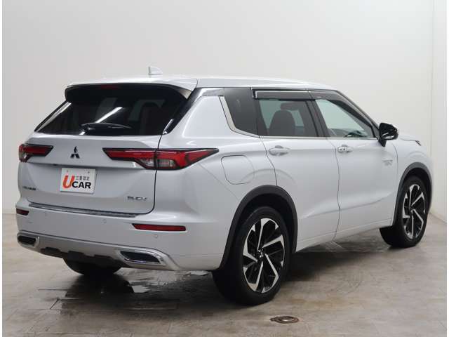 Mitsubishi Outlander 3