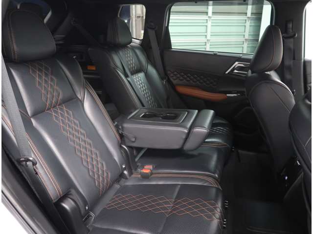 Mitsubishi Outlander 9