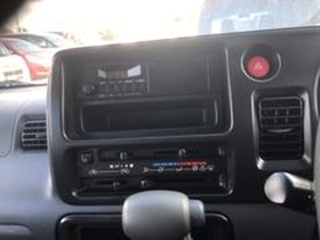 Daihatsu Hijet Deck Van 3