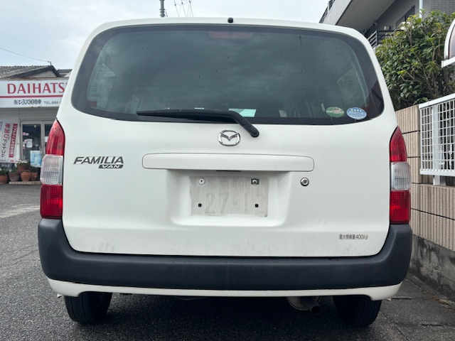 Mazda Familia Van 2