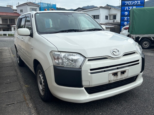 Mazda Familia Van 6