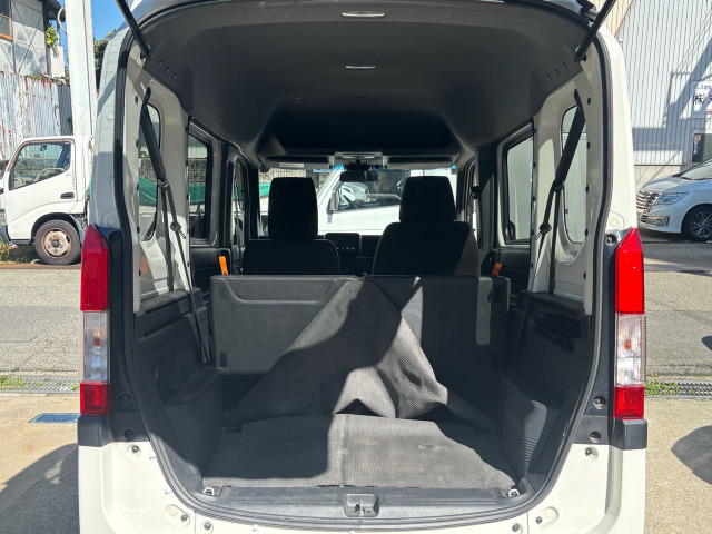 Honda N-VAN 7