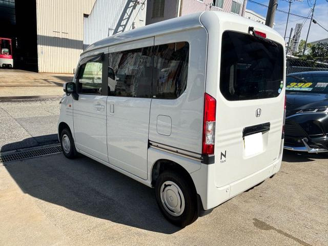Honda N-VAN 8