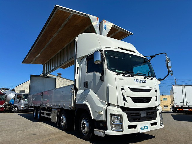 Isuzu Giga 3