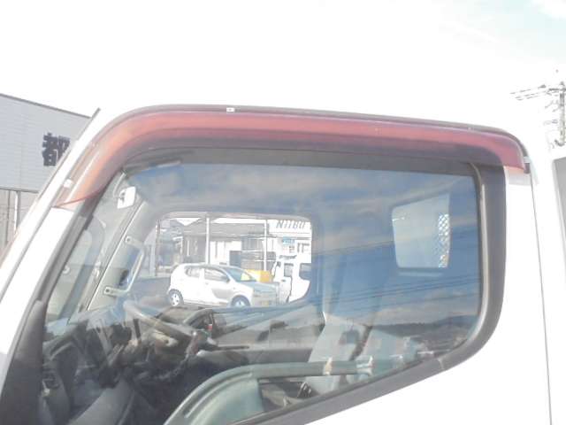 Mitsubishi Fuso Canter 5