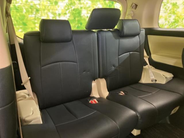 Toyota Alphard 8