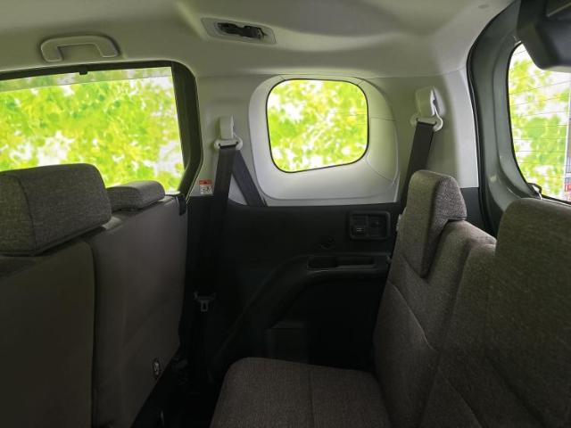 Toyota Sienta 11