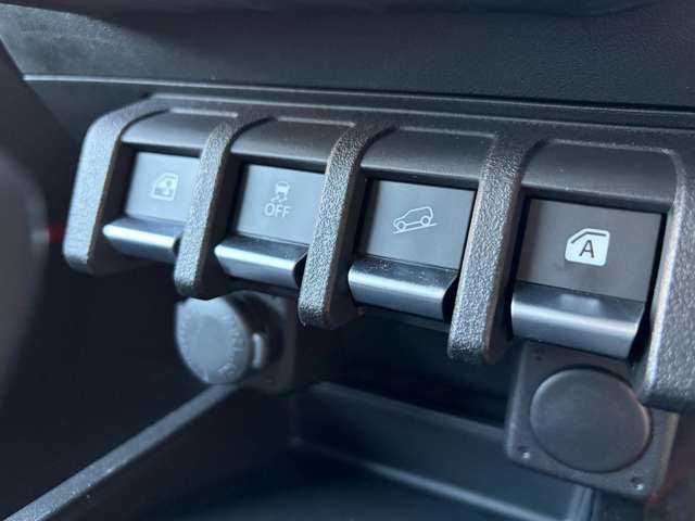 Suzuki Jimny 12