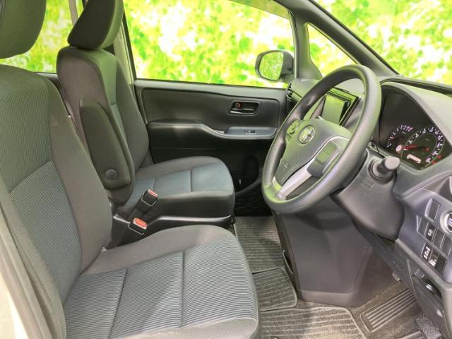 Toyota Noah 2
