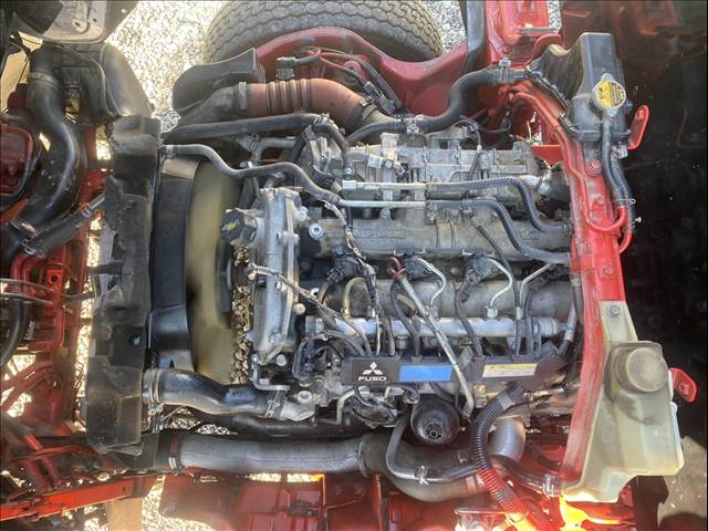 Mitsubishi Fuso Canter 8