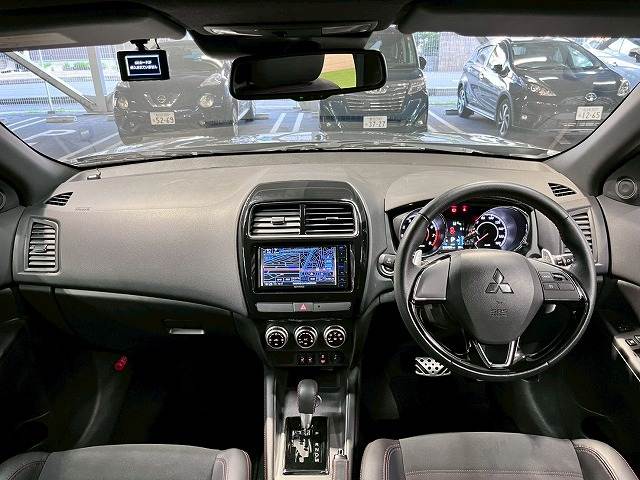 Mitsubishi RVR 3
