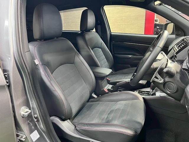Mitsubishi RVR 6