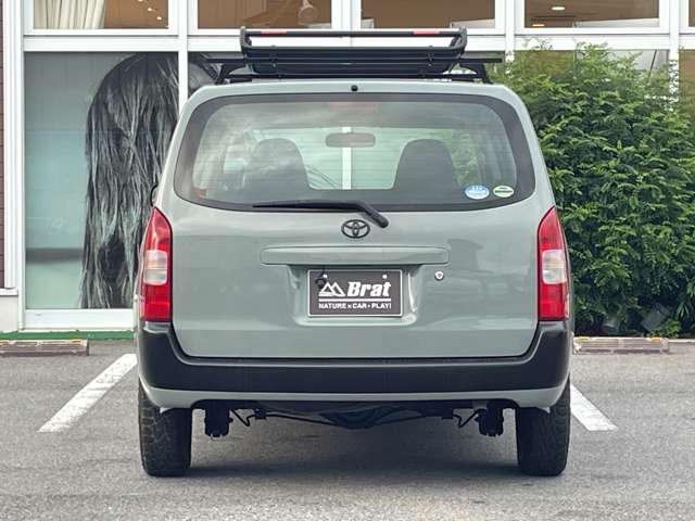 Toyota Probox Van 10
