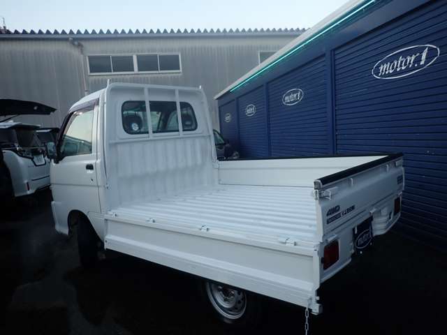 Daihatsu Hijet Truck 9