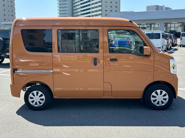 Suzuki Every 11