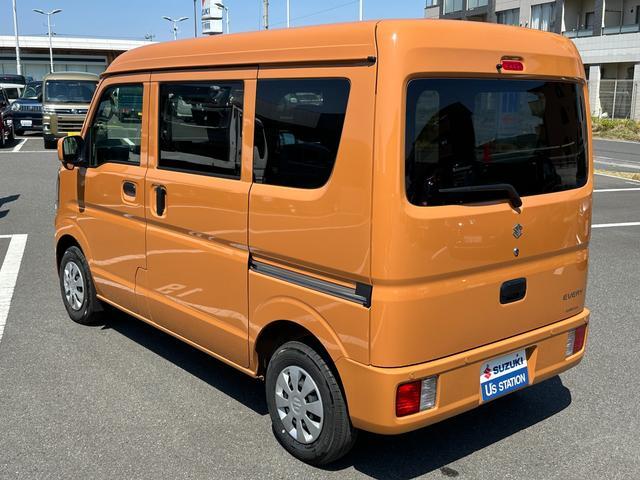 Suzuki Every 8